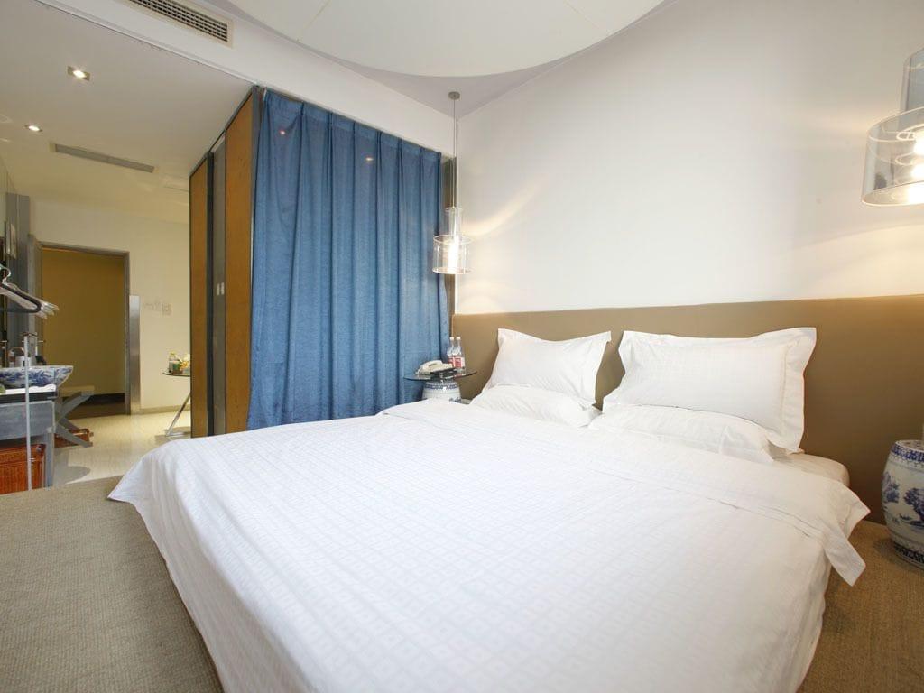China Community Culture & Art Hotel Циндао Экстерьер фото