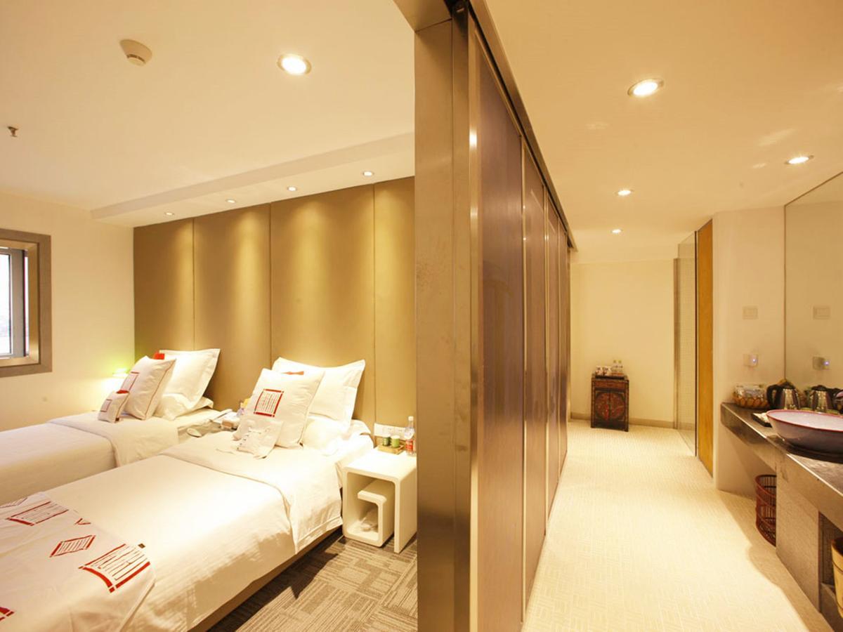 China Community Culture & Art Hotel Циндао Экстерьер фото